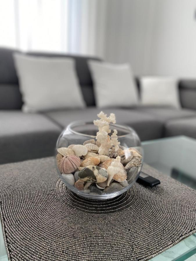 Holiday House Canis Жуляна Экстерьер фото